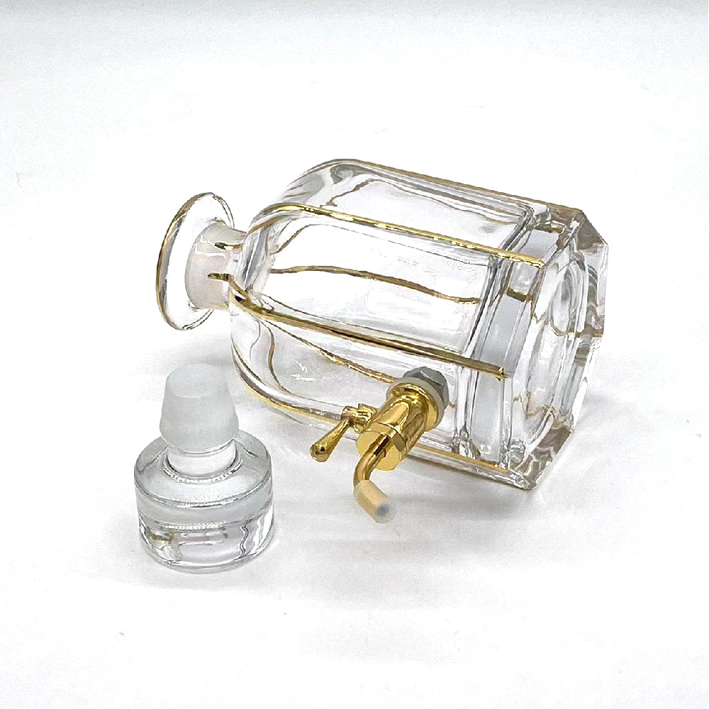 640 ml Hand Draw Real Gold Line Luxury Oud Oil Display Glass botttle Decanter with Faucet