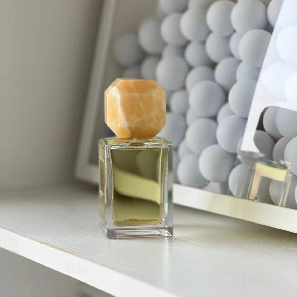 100 pieces Perfume Fragrance Gemstone Crystal Cap Lid