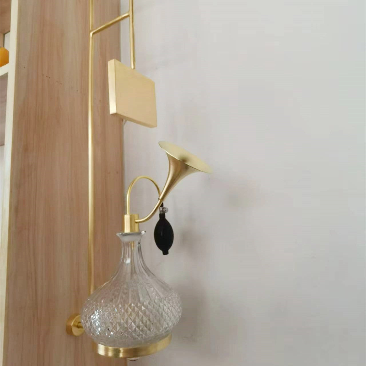 Luxury Perfume Fragrance glass tester copper hang on the wall
