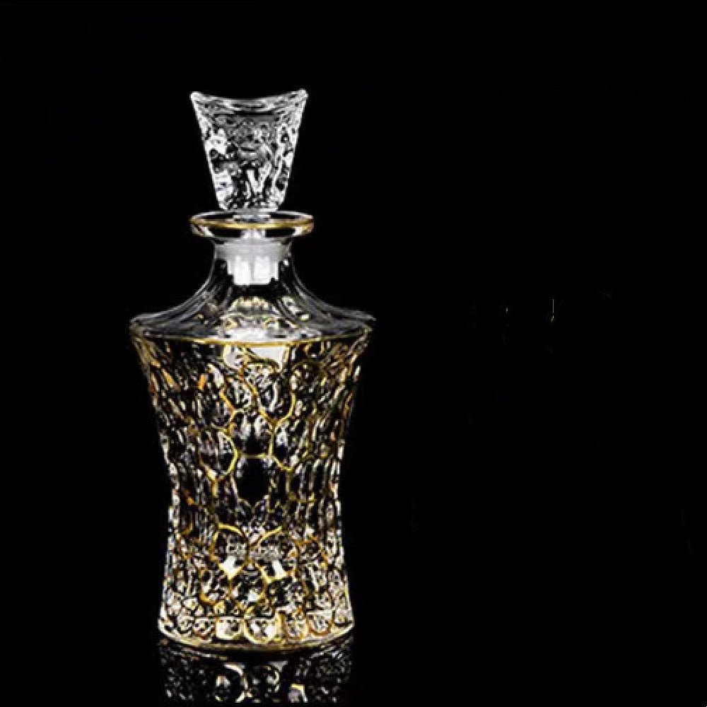 Luxury Outline in Gold Attar Oud oil Perfume Spirits Whisky Decanter Glass bottle
