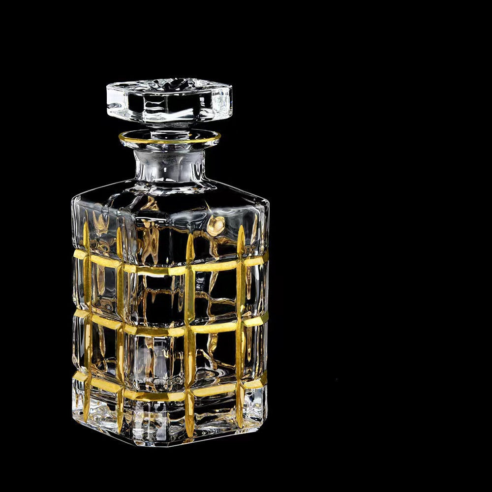 750ML Luxury Outline in Gold Attar Oud oil Perfume Spirits Whisky Decanter Glass bottle
