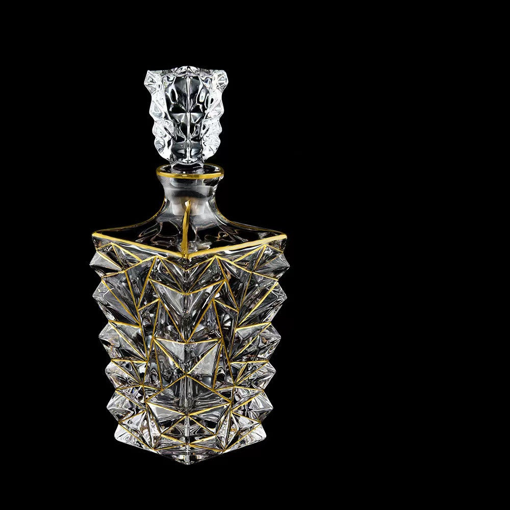 750ML Luxury Outline in Gold Attar Oud oil Perfume Spirits Whisky Decanter Glass bottle