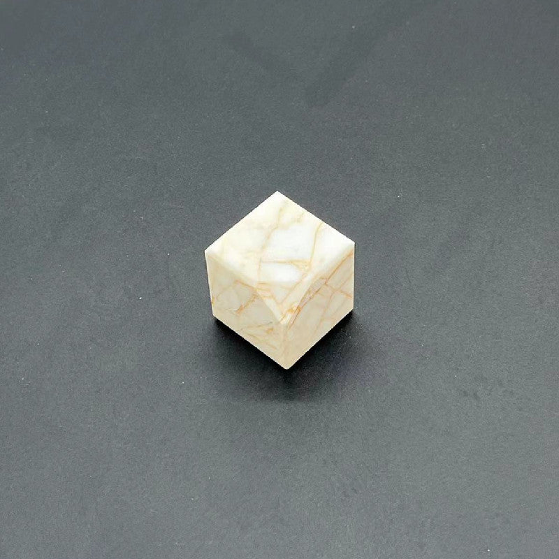 100 Pieces Natural Raw Stone Gemstone Marble Perfume Square Cap 15mm Fragrance Cap with Pump Sprayer for FEA