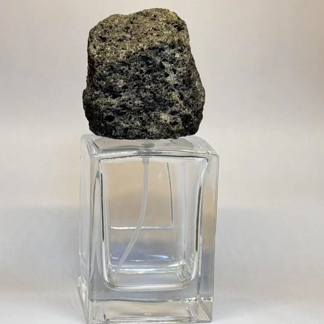 100 pieces Natural raw stone crystal 15mm bottle open cap jade perfume bottle cap personalized marble Fragrance bottle cap