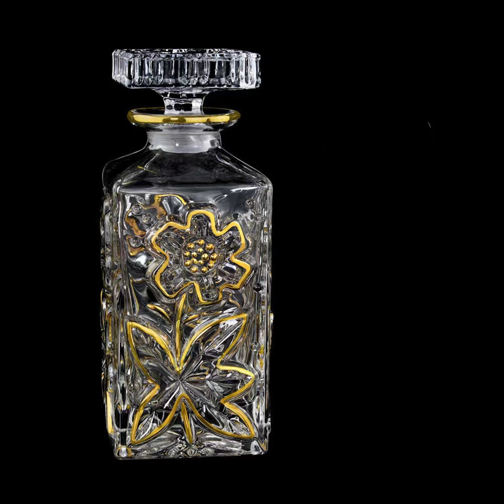 Luxury Outline in Gold Attar Oud oil Perfume Spirits Whisky Decanter Glass bottle